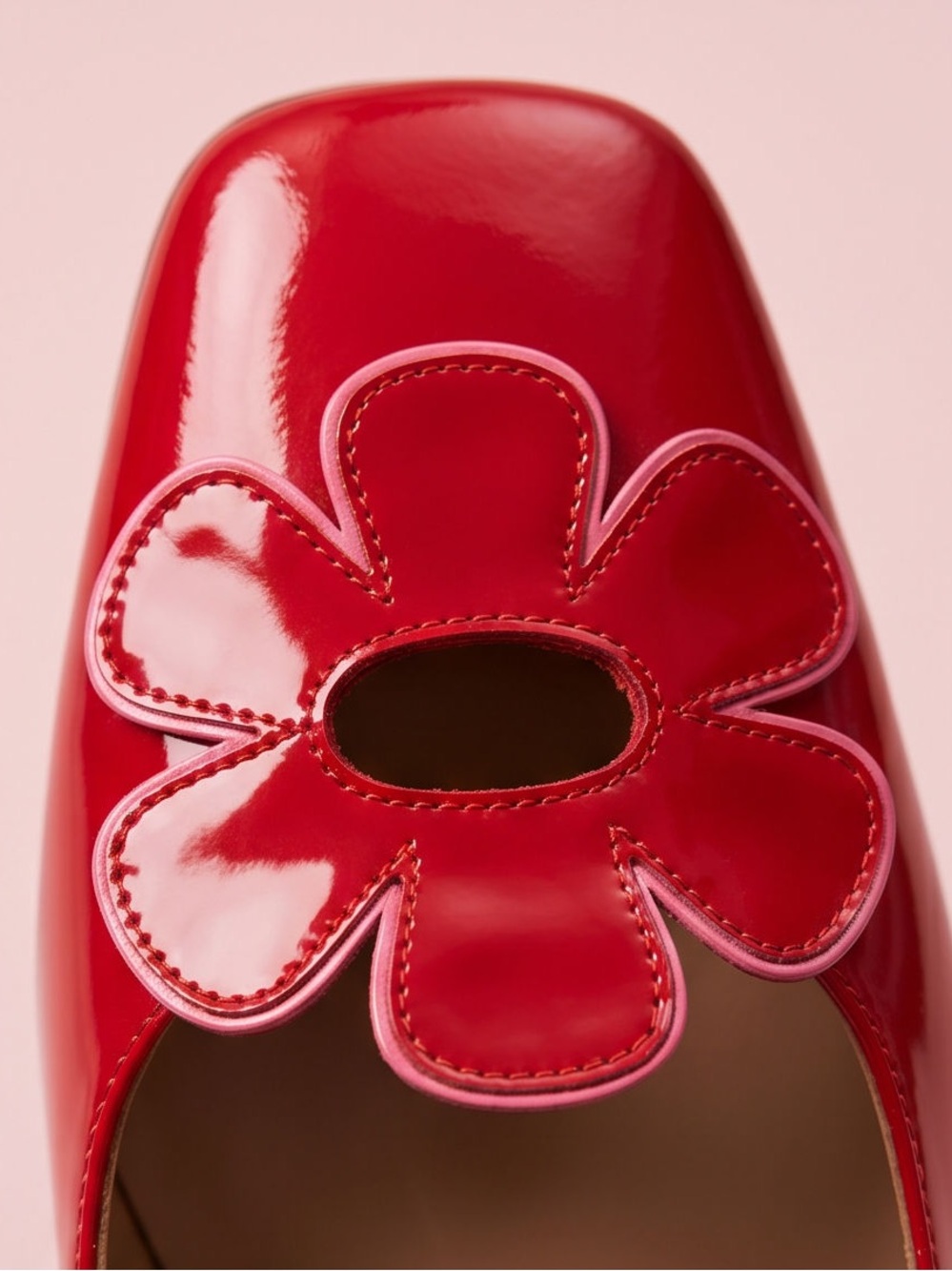 STUART WEITZMAN BAGONIA Red Flower patent leather slip on block Heels size 7.5 - Picture 4 of 10